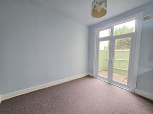 Photo 5- click for photo gallery